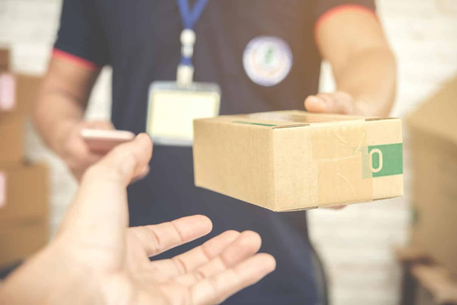 Fournisseur de carton e-commerce : comment le choisir ?